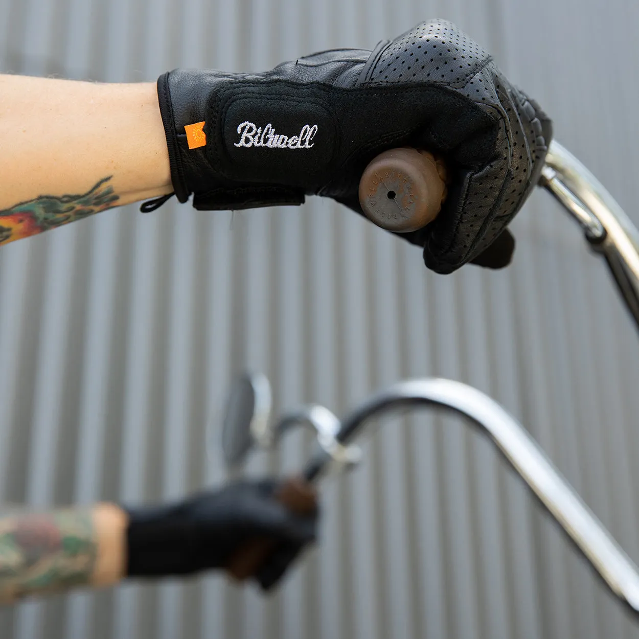 Borrego Gloves - Black/Black