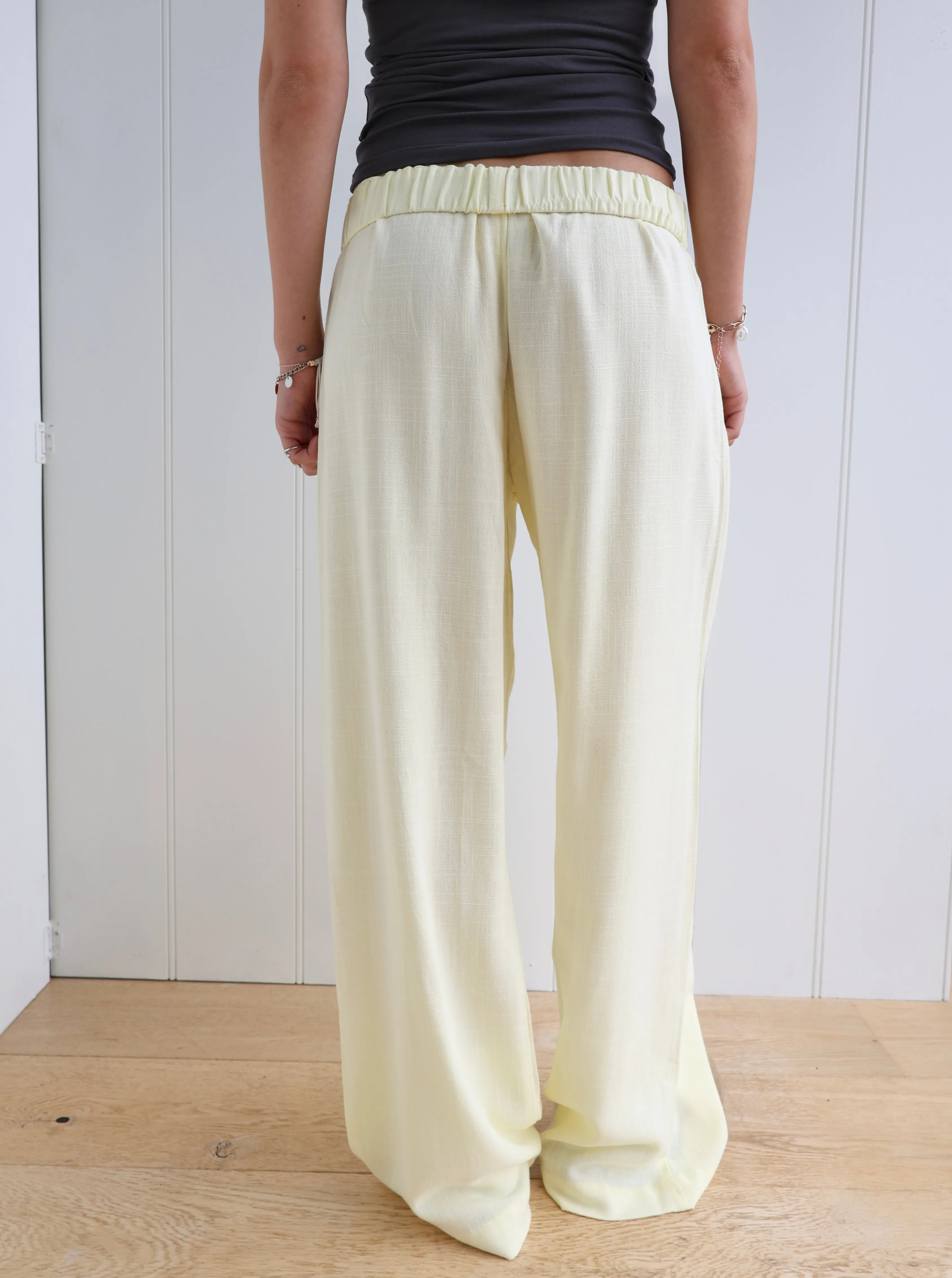 Sophia Pants Pale Yellow